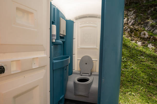 Best Luxury portable toilet rental  in St Michaels, MD